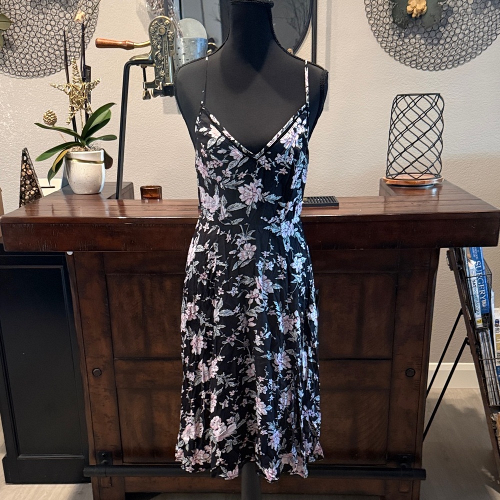 Lulu's Black and Pink Floral Midi Dress